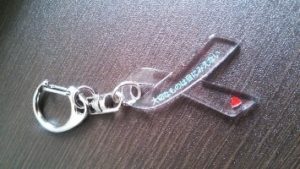 透明のアウェアネス・リボン